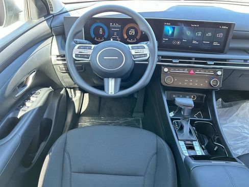 New 2026 Hyundai Tucson SEL image 16