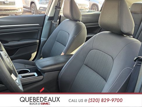 Used 2023 Nissan Altima 2.5 SV image 12