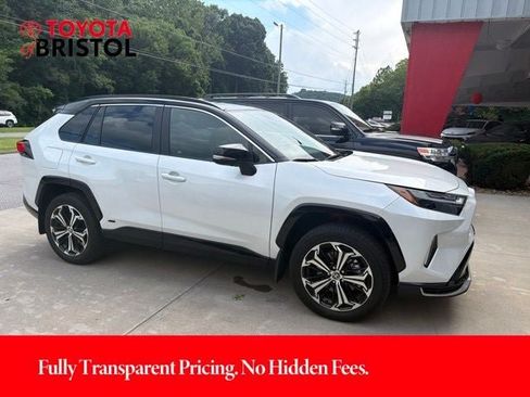 Used 2025 Toyota RAV4 XSE w/ Premium Package AWD/4WD image 14