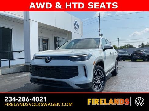 New 2025 Volkswagen Tiguan S image 1