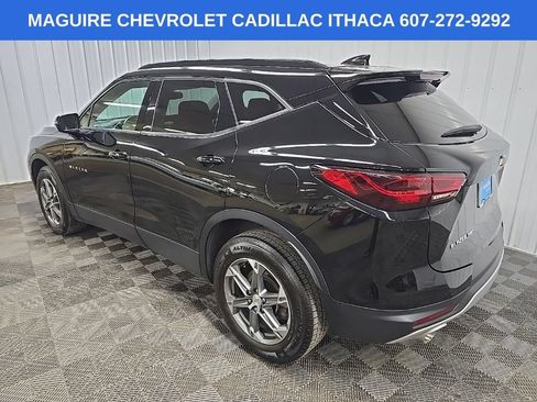 Used 2024 Chevrolet Blazer LT AWD/4WD image 10