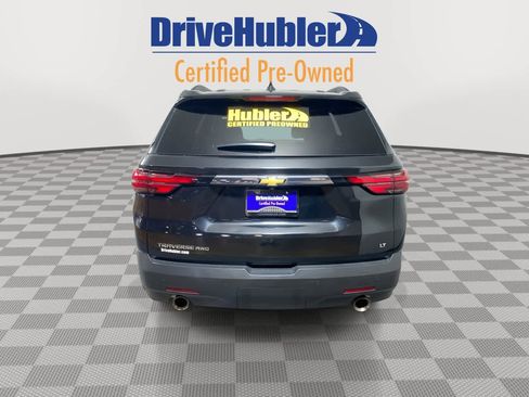 Used 2022 Chevrolet Traverse LT image 3