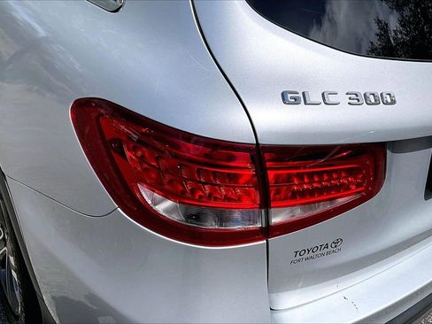 Used 2018 Mercedes-Benz GLC 300 image 20