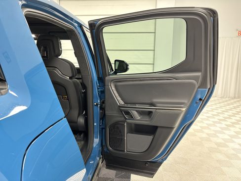 Used 2022 Rivian R1T Launch Edition image 19