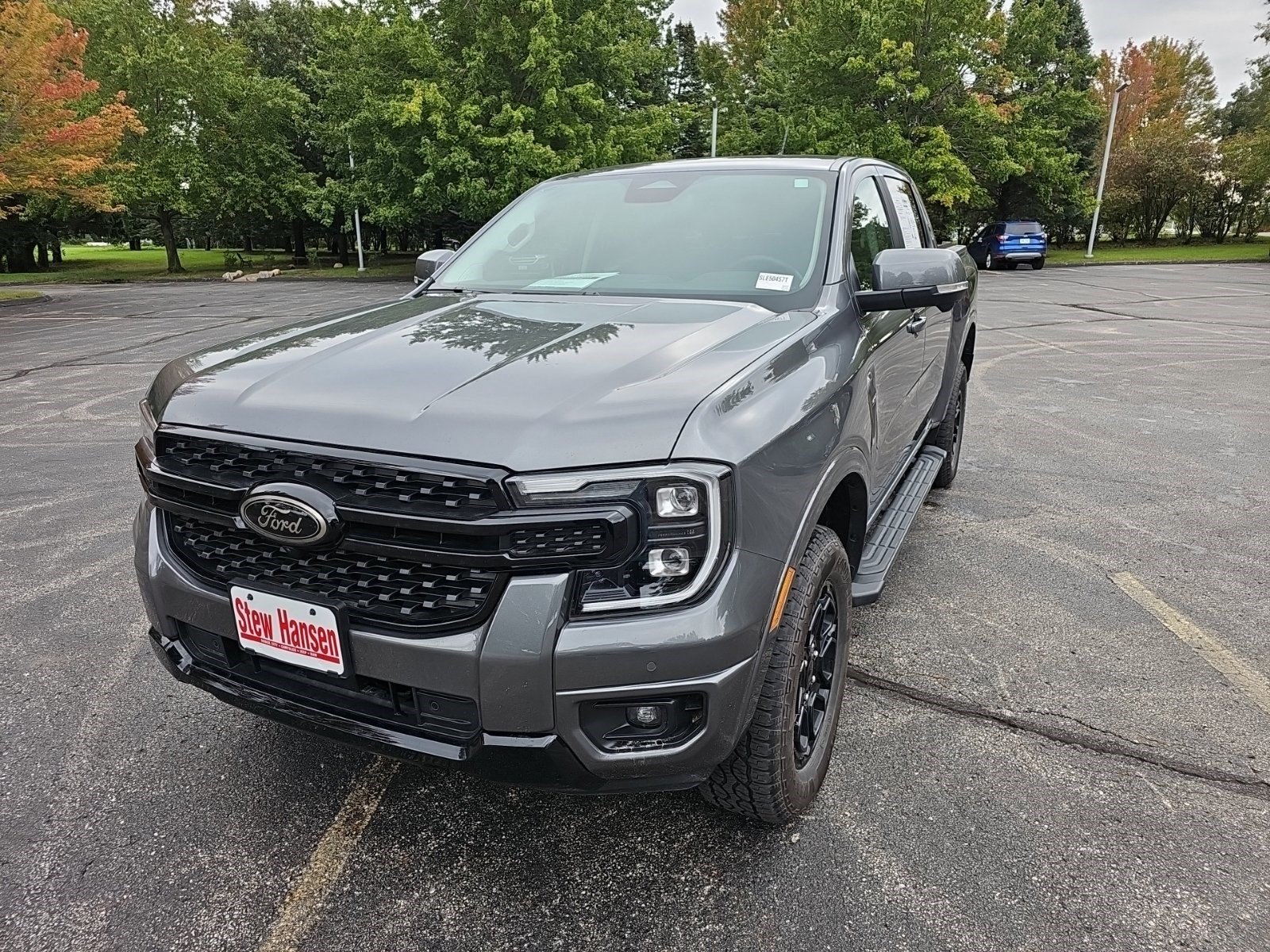 Used 2025 Ford Ranger Lariat w/ Black Appearance Package AWD/4WD image 2
