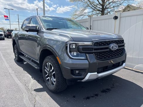 Used 2024 Ford Ranger Lariat w/ FX4 Off-Road Package AWD/4WD image 2
