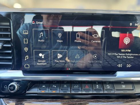 Used 2024 GMC Sierra 1500 Elevation w/ Elevation Premium Package image 14