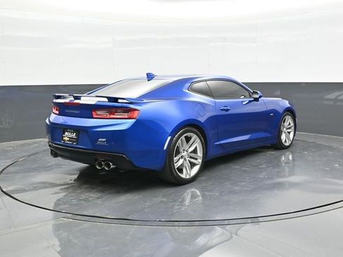 Used 2018 Chevrolet Camaro SS RWD image 6