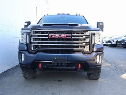 Used 2020 GMC Sierra 2500 AT4 w/ Technology Package image 2