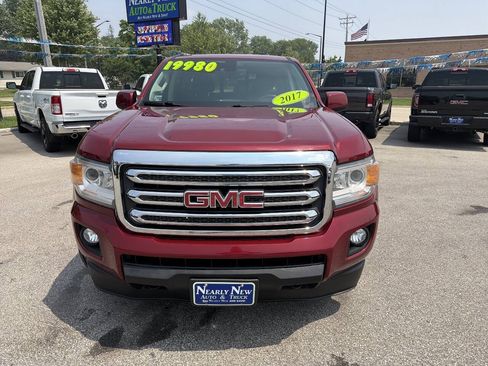 Used 2017 GMC Canyon SLE w/ SLE Convenience Package AWD/4WD image 2