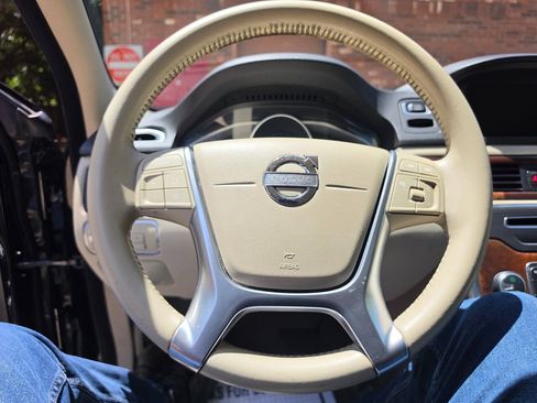 Used 2014 Volvo XC70 3.2 FWD image 34