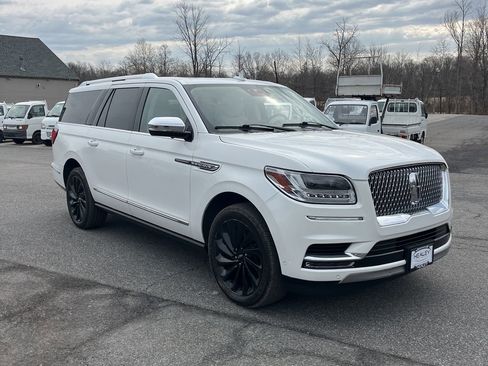 Used 2021 Lincoln Navigator L Black Label AWD/4WD image 1