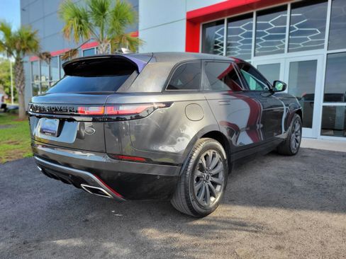 Used 2018 Land Rover Range Rover Velar R-Dynamic SE AWD/4WD image 4