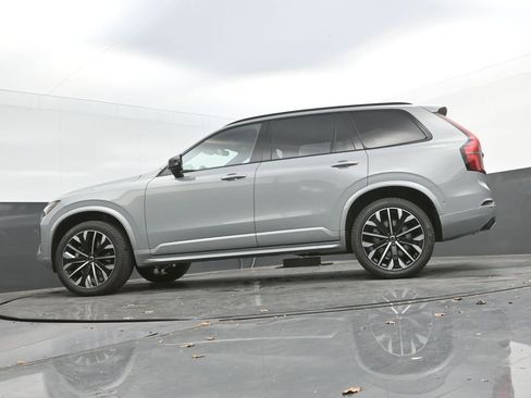 New 2026 Volvo XC90 B6 Ultra w/ Protection Package Premier image 32