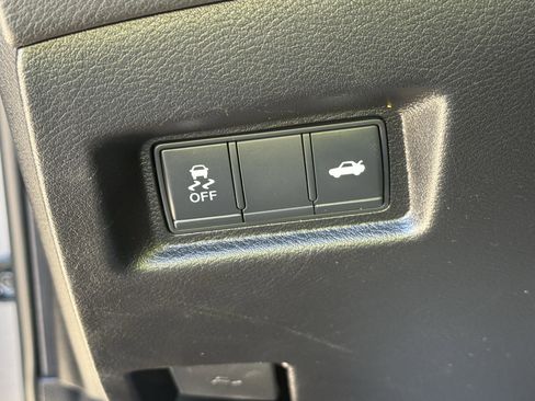 Used 2021 INFINITI Q50 Luxe image 26