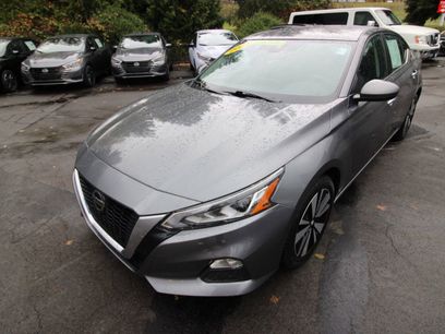 Used 2021 Nissan Altima 2.5 SV