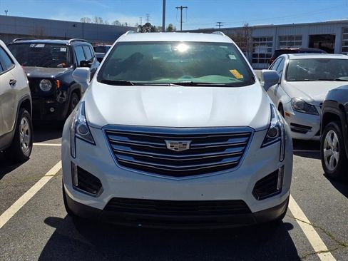 Used 2019 Cadillac XT5 FWD image 5