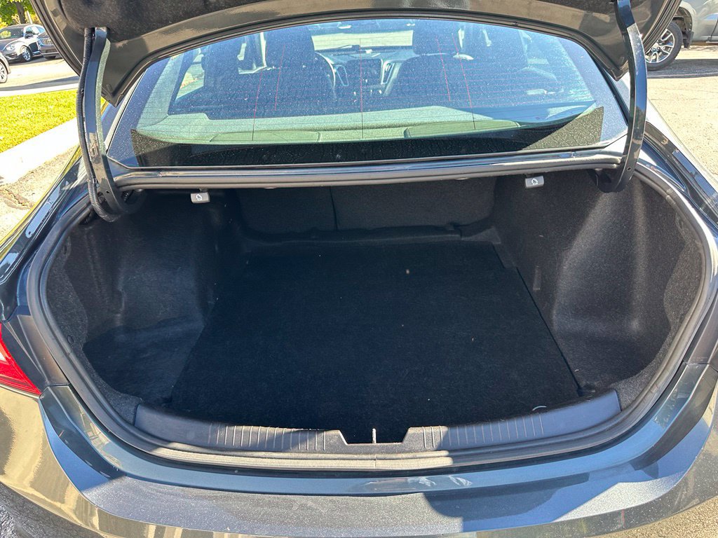 Used 2016 Chevrolet Malibu LT w/ Leather Package FWD image 26