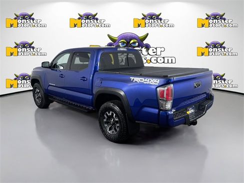 Used 2022 Toyota Tacoma TRD Off-Road image 7