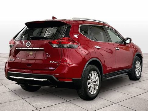 Used 2017 Nissan Rogue SV AWD/4WD image 11
