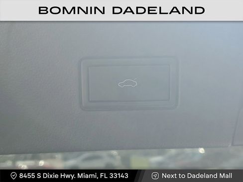 Used 2021 Volkswagen Atlas SE w/ Panoramic Sunroof Package image 9