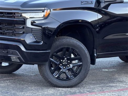 New 2026 Chevrolet Silverado 1500 LT Trail Boss w/ Dark Appearance Package image 8