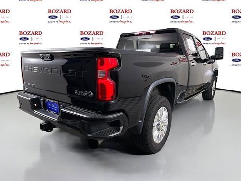 Used 2022 Chevrolet Silverado 2500 High Country w/ Z71 Off-Road Package AWD/4WD image 8