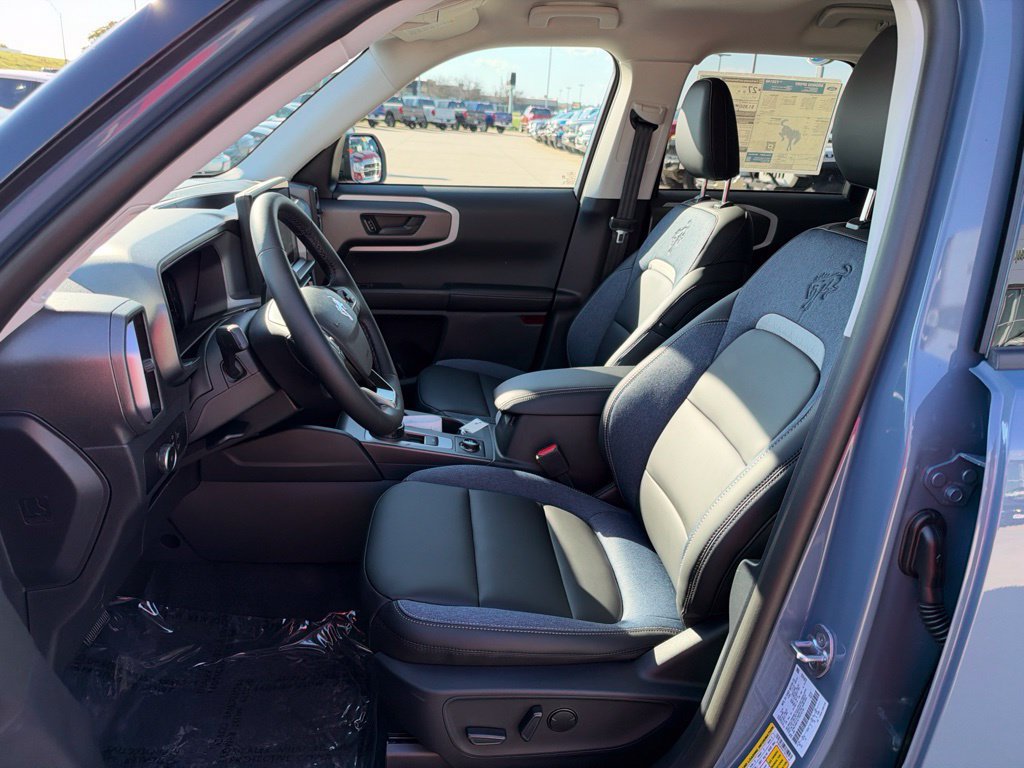 New 2026 Ford Bronco Sport Outer Banks w/ Outer Banks Tech Package+ AWD/4WD image 4