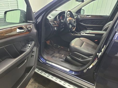 Used 2016 Mercedes-Benz GL 320 GL 350 BlueTEC 4MATIC Sport Ut w/ Premium I Package image 21