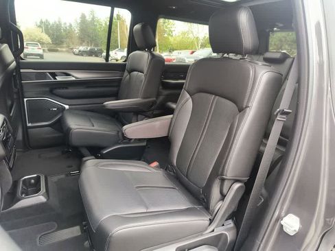 New 2026 Jeep Grand Wagoneer 4WD image 23