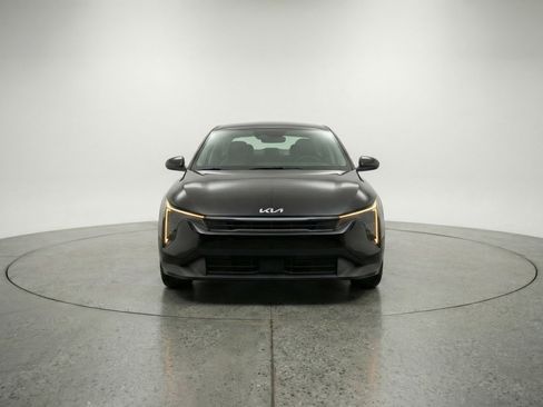 Used 2025 Kia K4 FWD image 2