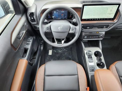 New 2026 Ford Bronco Sport Outer Banks AWD/4WD image 13