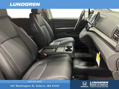 New 2026 Honda Odyssey EX-L image 9