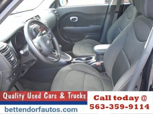 Used 2016 Kia Soul FWD image 7