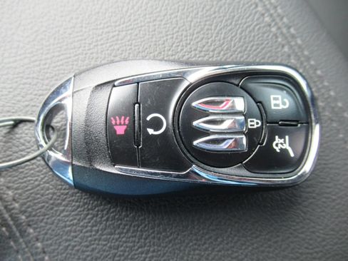 Used 2025 Buick Encore GX Sport Touring w/ Experience Buick Package FWD image 34