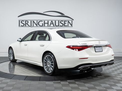 Certified 2022 Mercedes-Benz S 500 4MATIC w/ AMG Line Package image 7