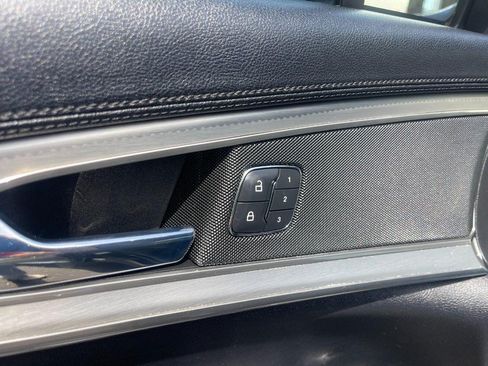 Used 2016 Lincoln MKX Premiere FWD image 18