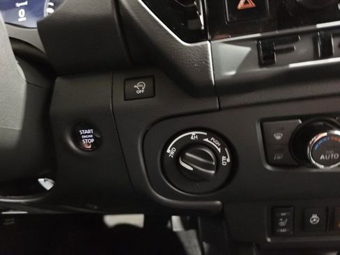 New 2026 Nissan Frontier SV w/ SV Convenience Package AWD/4WD image 27