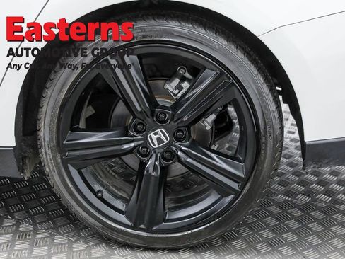 Used 2025 Honda Accord Sport image 32