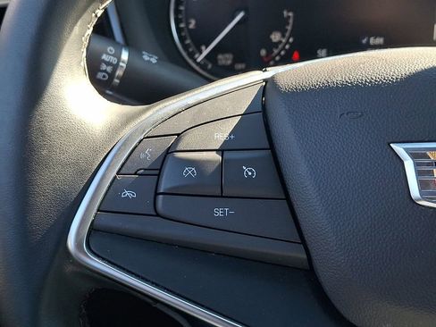 Used 2024 Cadillac XT5 Luxury image 23