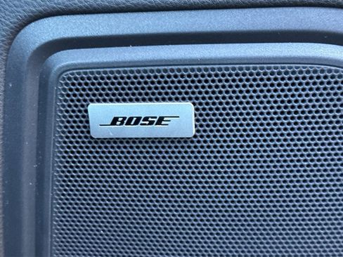 Used 2020 Porsche Macan image 22