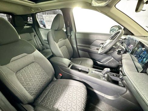 New 2026 Nissan Kicks SV w/ SV Premium Package image 24