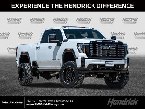 Used 2026 GMC Sierra 2500 Denali Ultimate AWD/4WD image 1