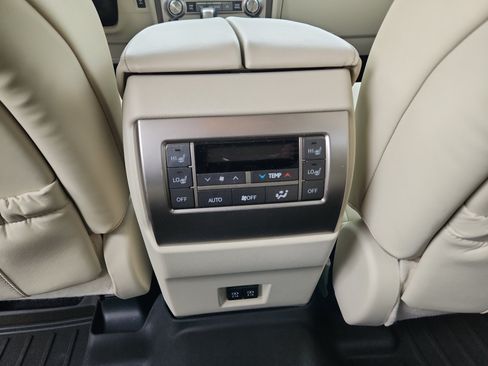 Used 2020 Lexus GX 460 Premium AWD/4WD image 30