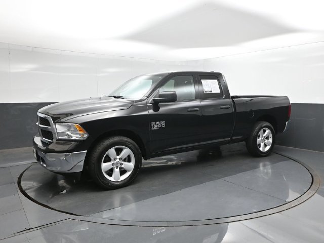 Used 2024 RAM 1500 Classic SLT AWD/4WD image 26