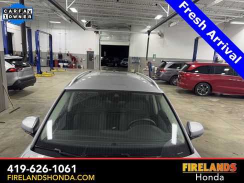 Used 2024 Volkswagen Taos SE image 9