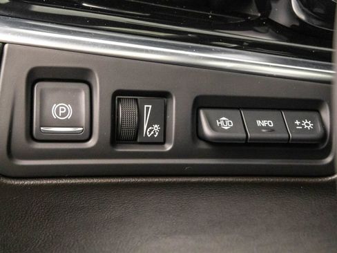 Used 2023 Cadillac XT6 Sport w/ Technology Package image 15