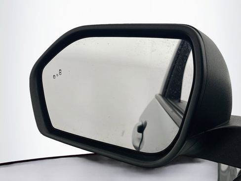 Used 2024 Ford Explorer XLT w/ Equipment Group 202A image 16