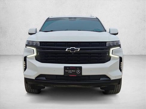 Used 2024 Chevrolet Tahoe RST w/ Luxury Package image 2
