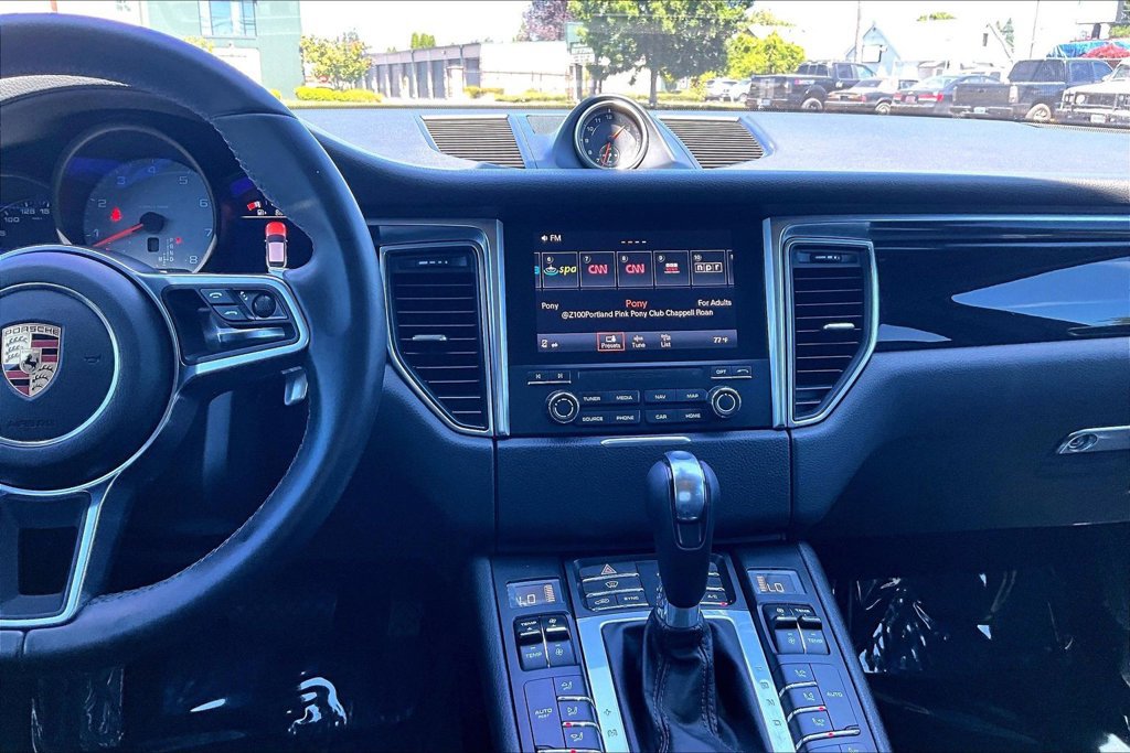 Used 2018 Porsche Macan S AWD/4WD image 8